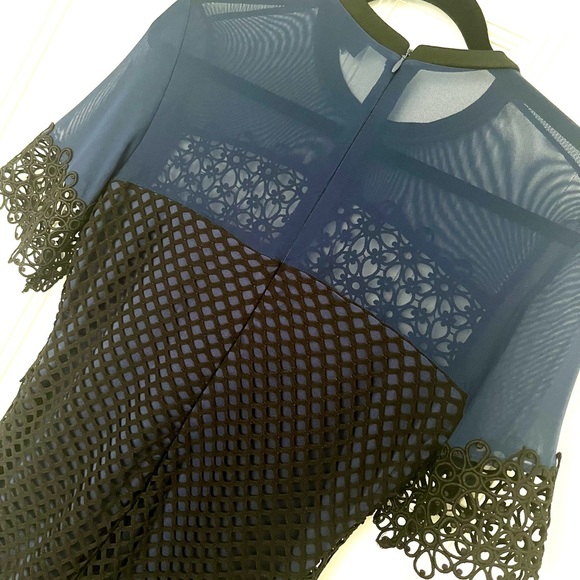 TOPSHOP blue lace dress. Size US8. - Picture 4 of 6